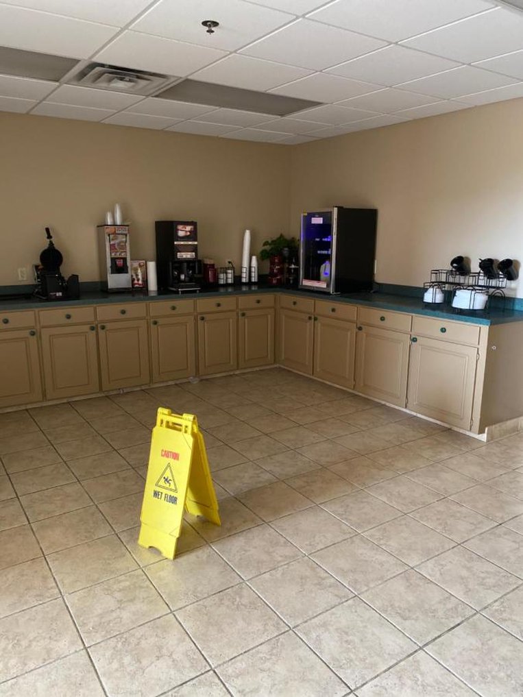 Best Western Collins Inn Suites 8/9