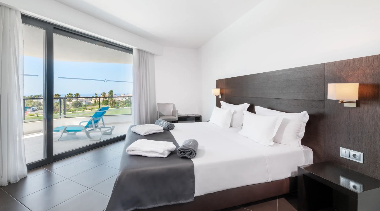 Club, Suite, with View