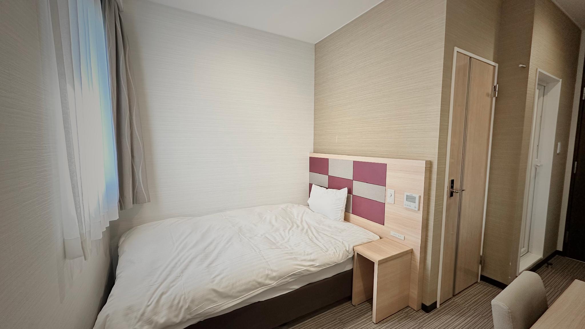 Semi Room, Plus, Standard, Single, Semi Double Bed