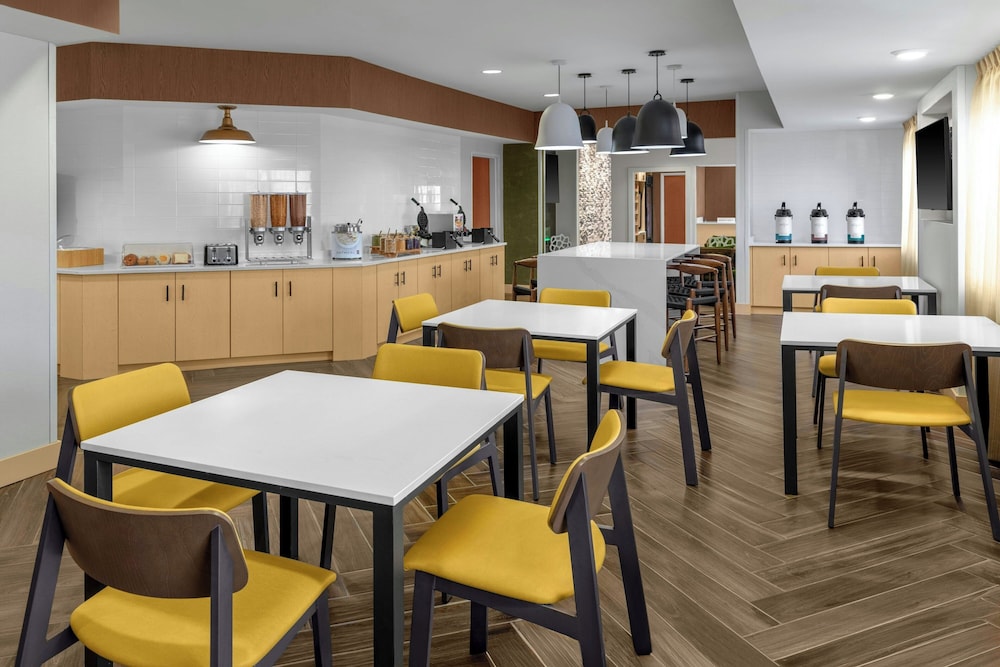 Fairfield Inn & Suites Saginaw 28/45