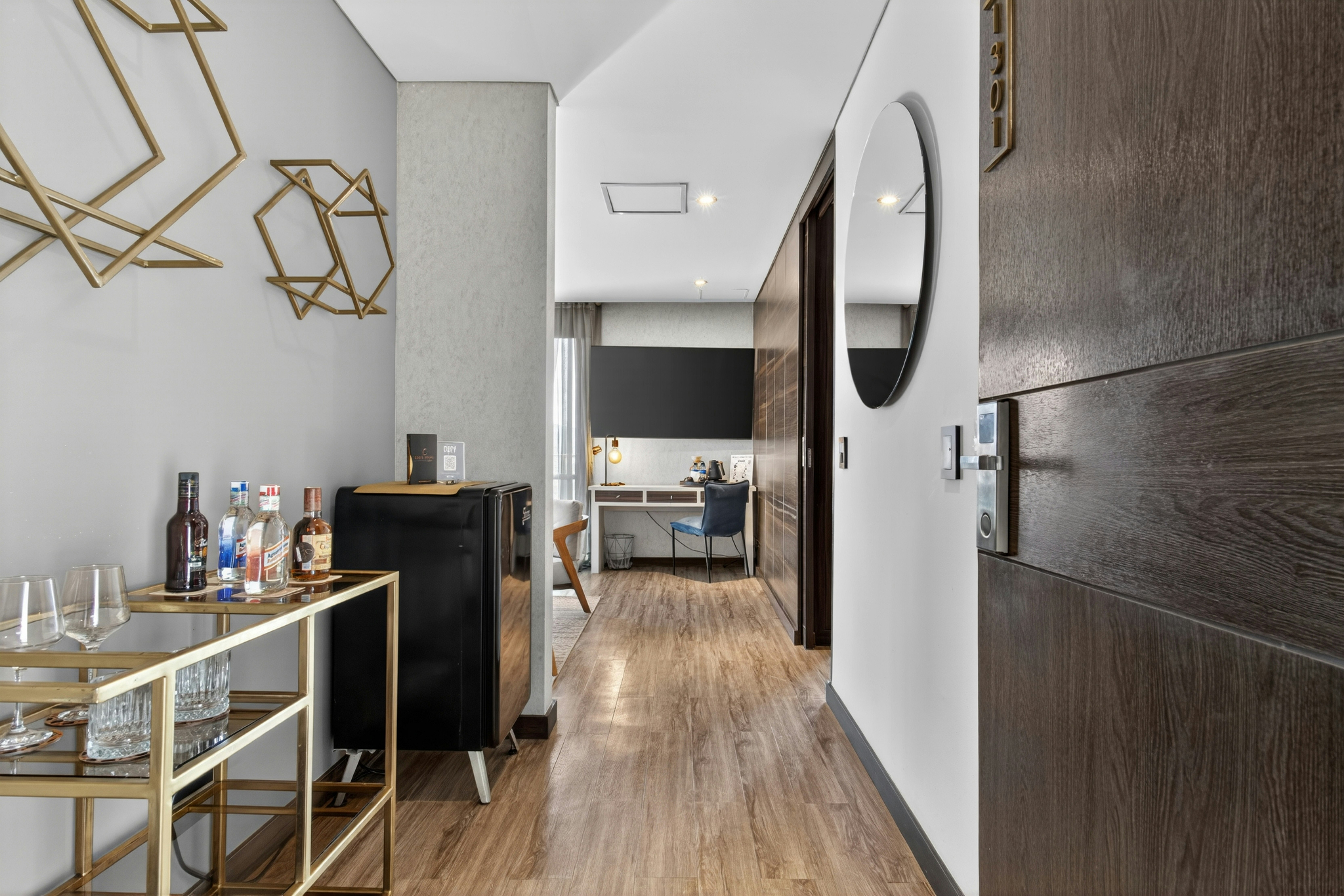 Cafe Hotel By Lars 5/74
