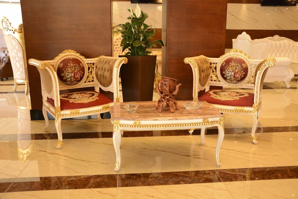 Rojina Hotel 25/33