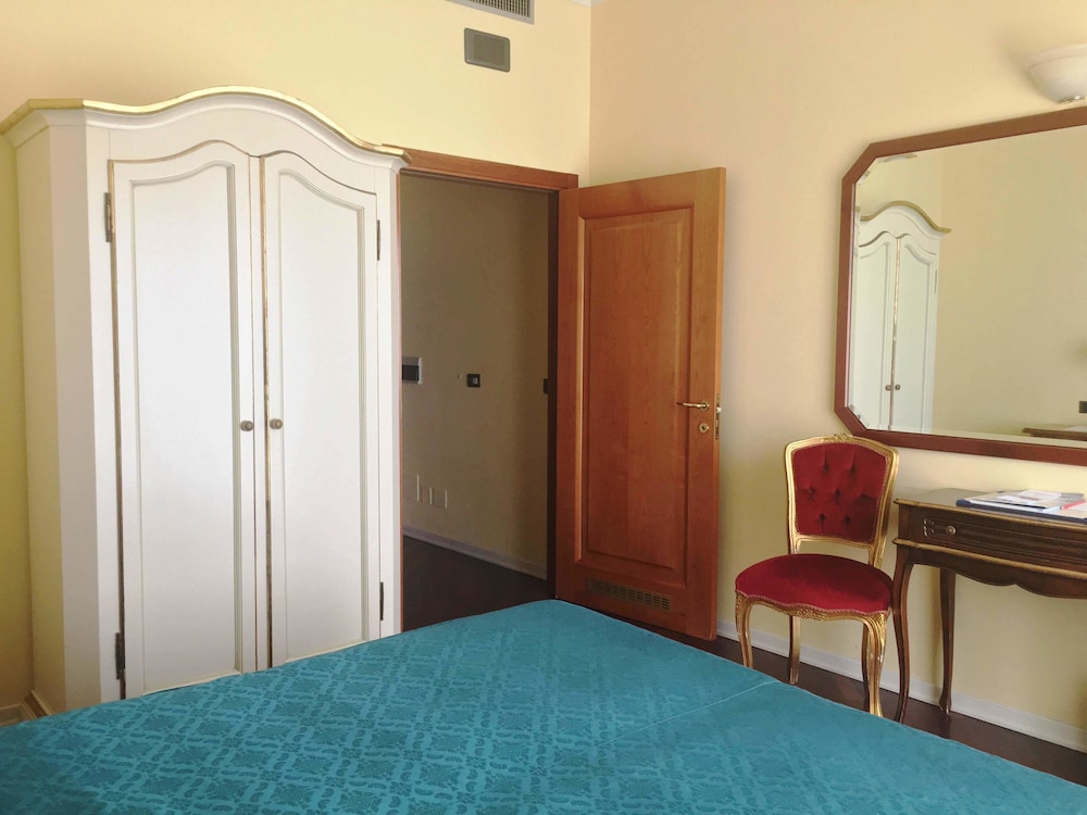 The Regent Boutique Hotel & Spa 14/67