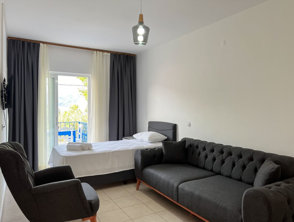 Pineloft Selimiye 18/50
