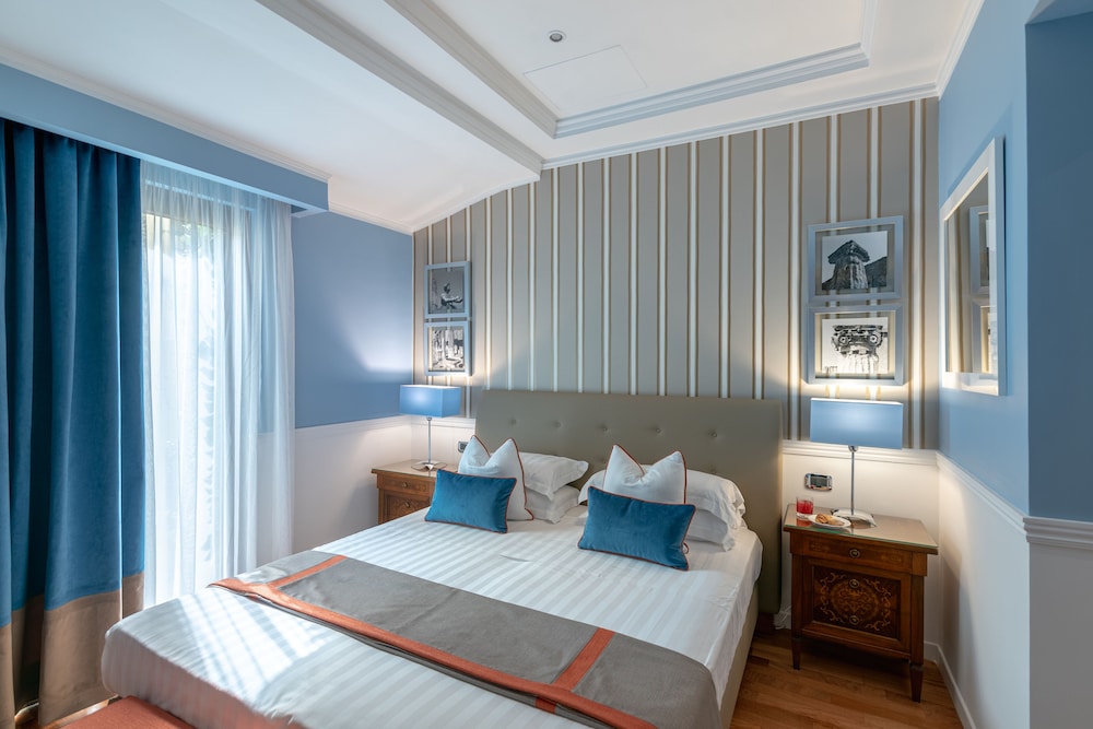 Hotel Palazzo Turchini 25/77