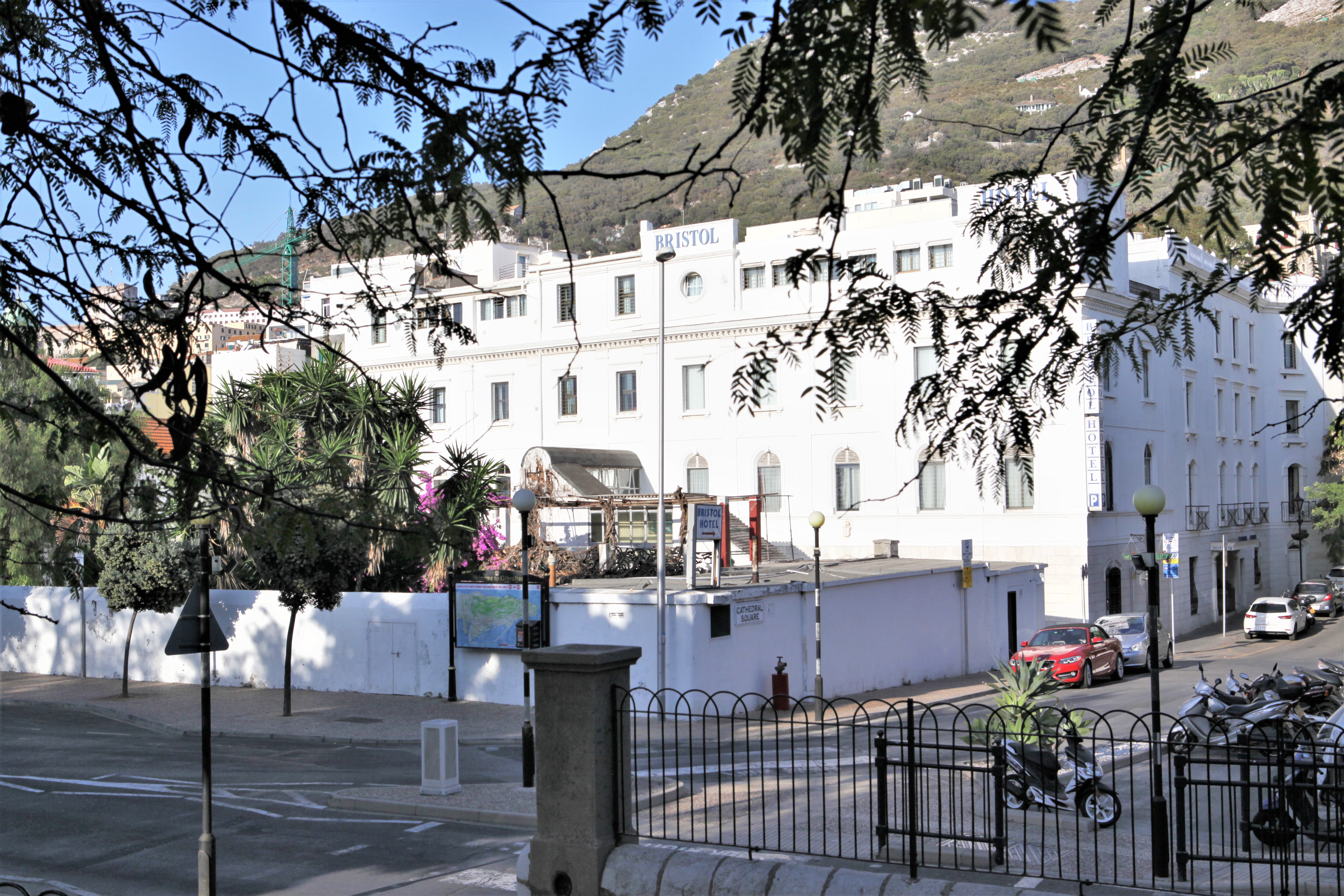 Bristol Hotel 16/18