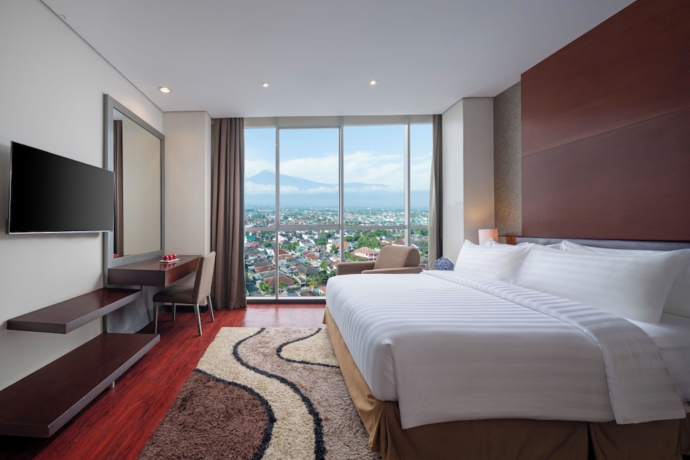 Aston Purwokerto Hotel and Conference Center 24/66