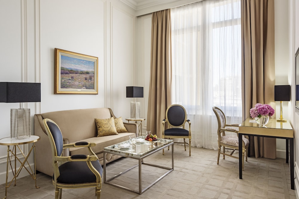 Alvear Palace Hotel 60/85