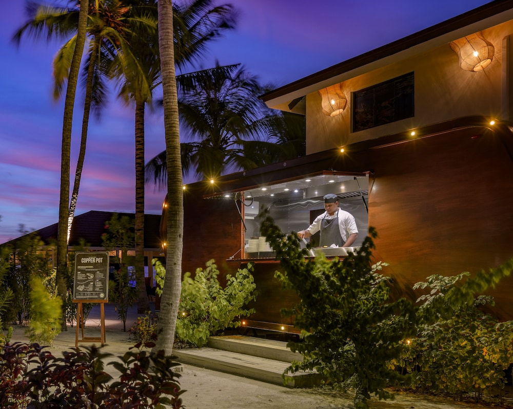 OBLU XPErience Ailafushi 9/71
