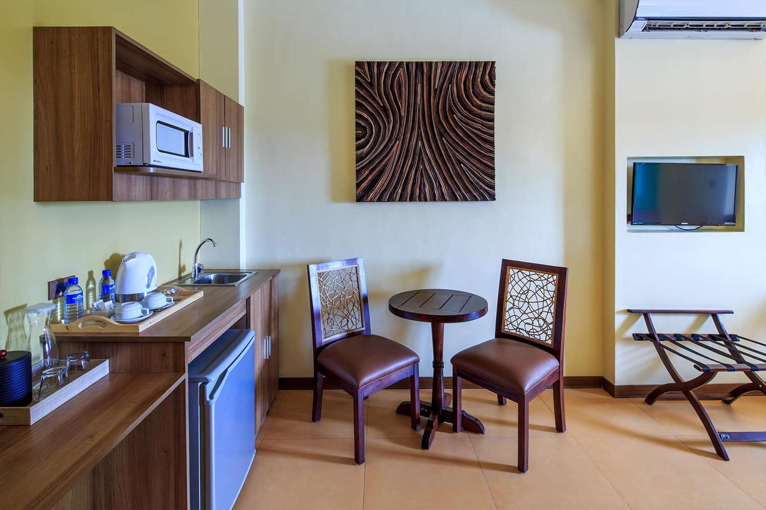 Microtel By Wyndham Davao 8/12