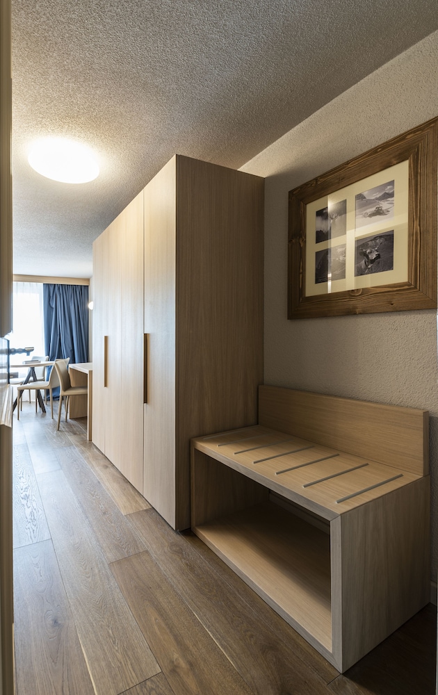 HOTEL CAPRICE 30/55