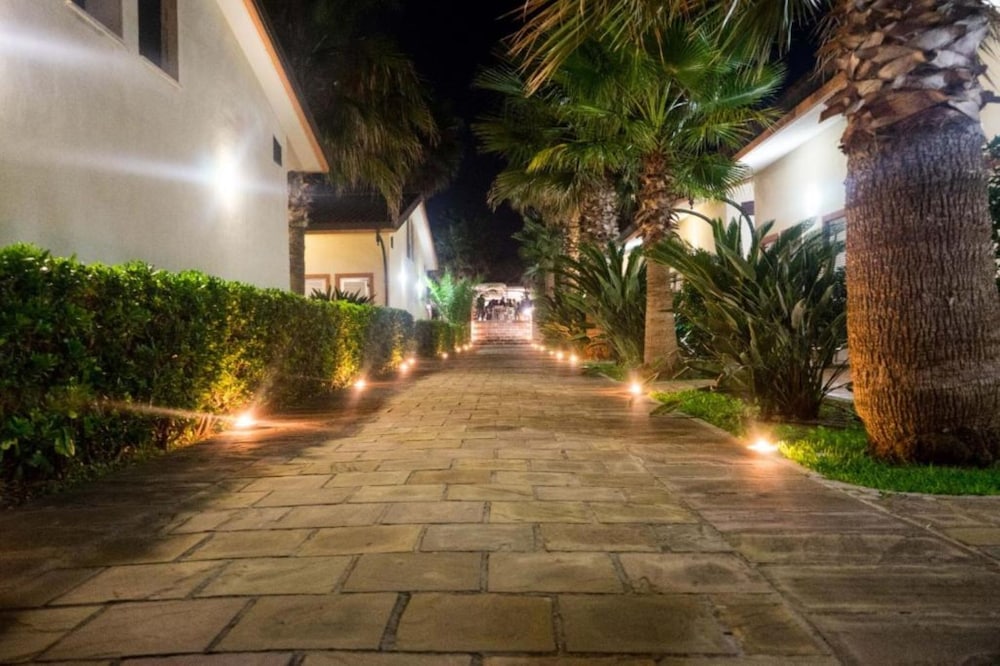 Paestum Inn Beach Resort 57/69