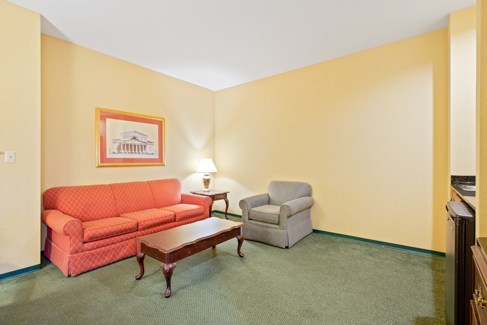 OYO Hotel St Louis Downtown City Center MO 14/22