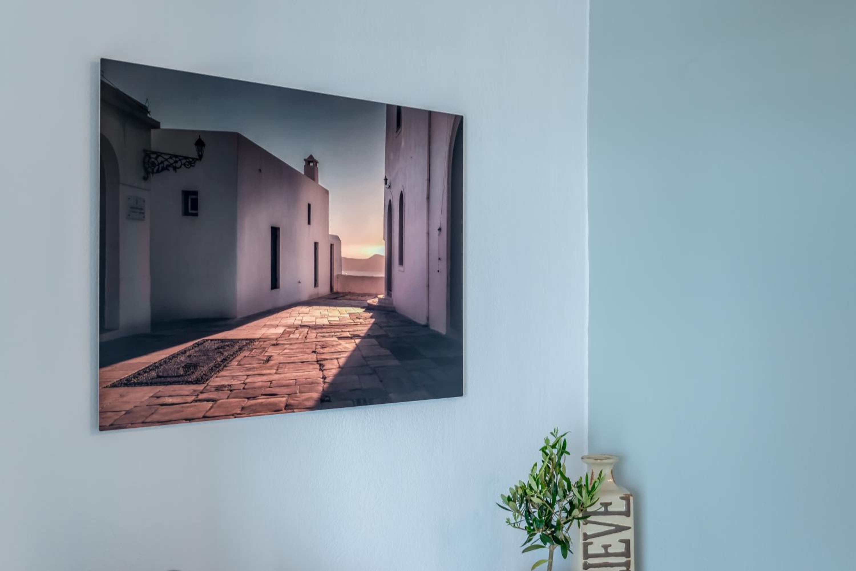 Eiriana Luxury Suites 5/60