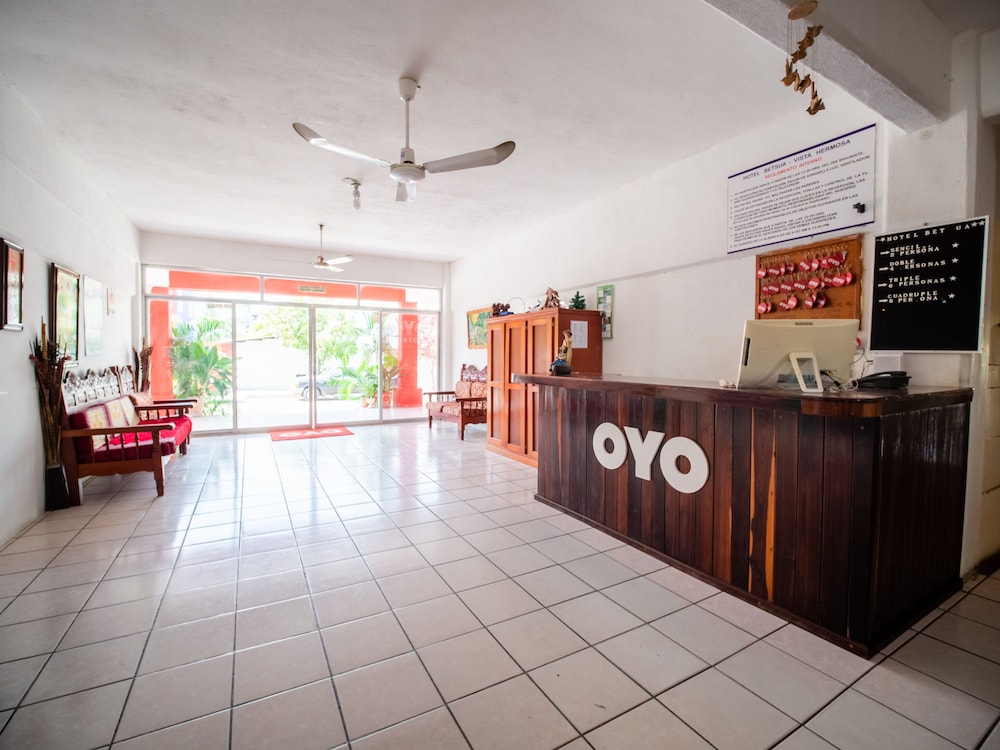 OYO ホテル ベツア ビスタ エルモサ ワトゥルコ 写真3