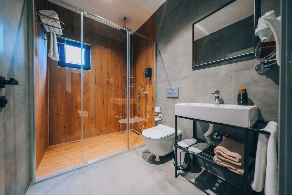 The Green Park Hotels & Resort Sapanca 45/46