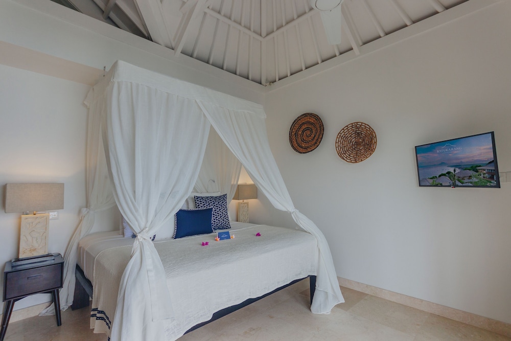 Batu Karang Lembongan Resort and Spa 54/85