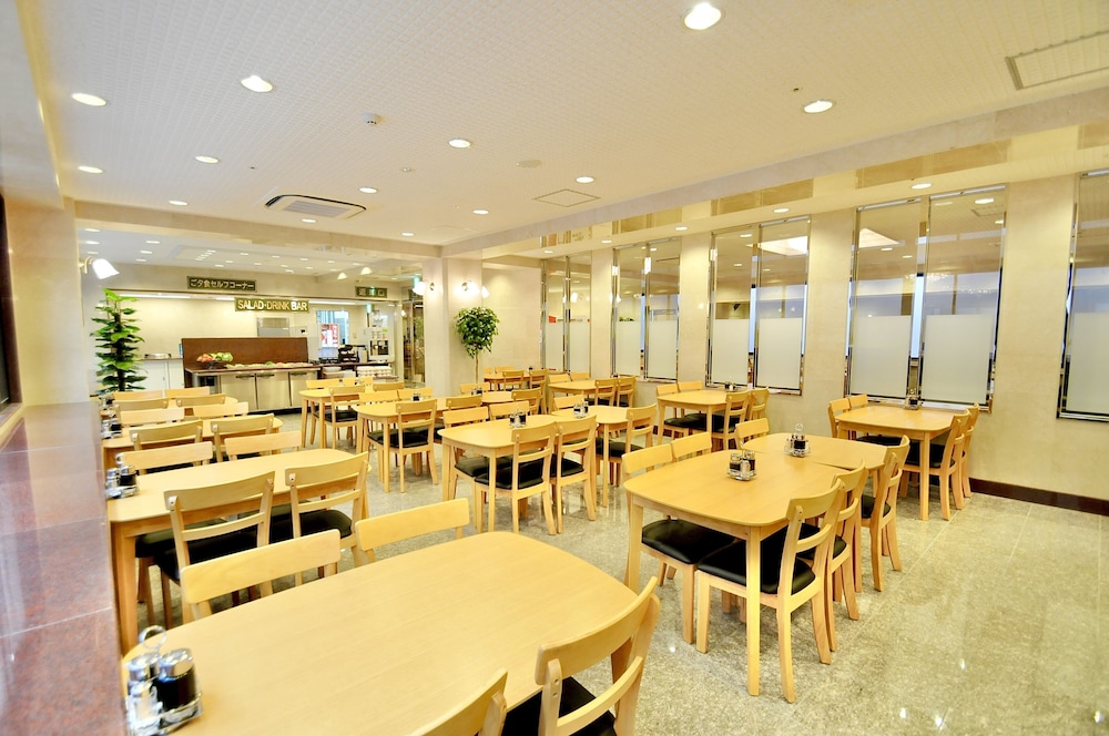 Hiroshimaekimae Universal Hotel Shikansenguchimigi 28/30