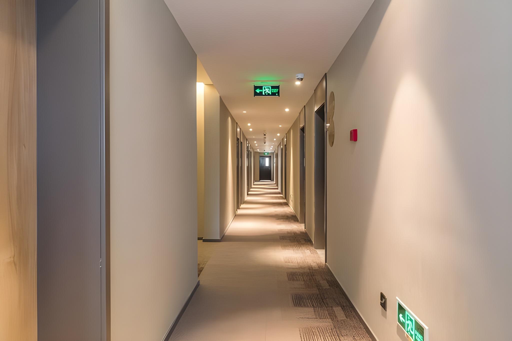 Home Inn neo (Shanghai Xujiahui Wanping South Road) 17/26