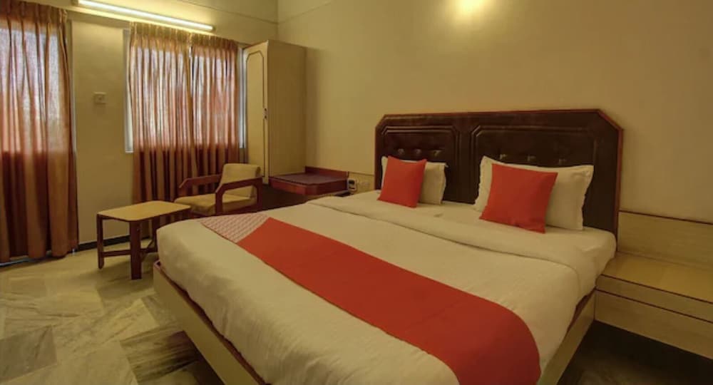 Hotel Padmam 5/23