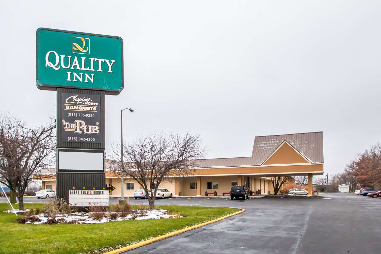 Quality Inn Morris I-80 4/45