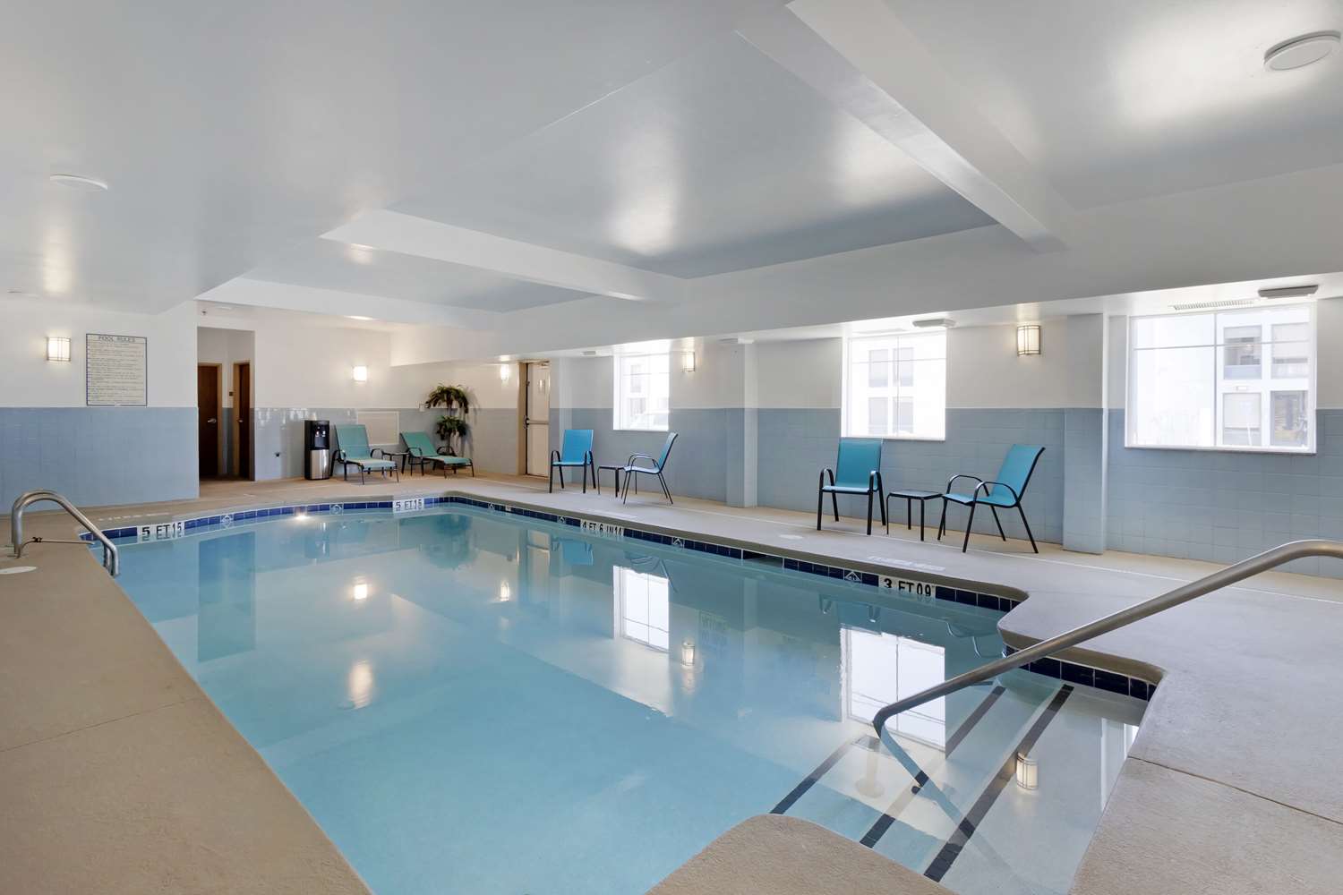 Comfort Inn & Suites Charleston Airport Convention Center 18/41