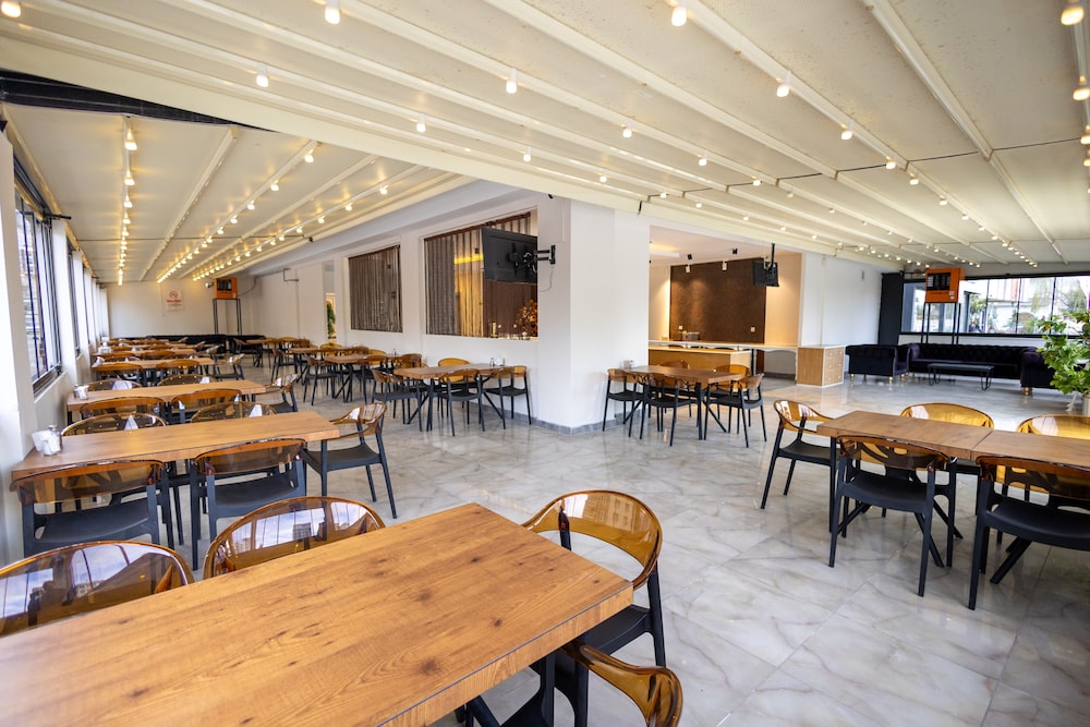 Niva Atakum Otel 40/50