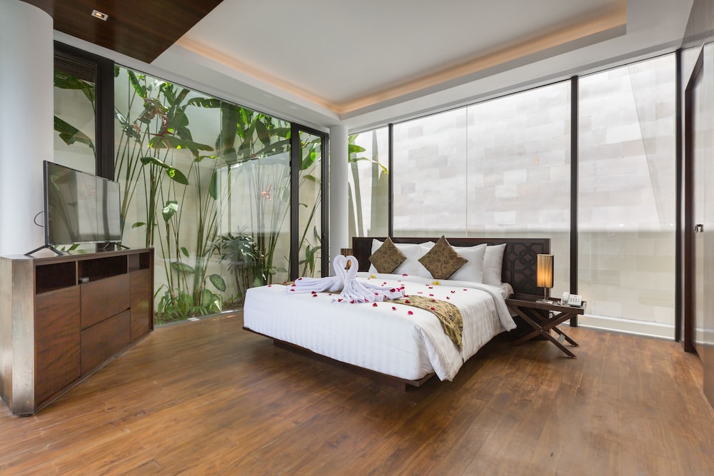 Akhyana Village by Bali Villas R Us 14/50