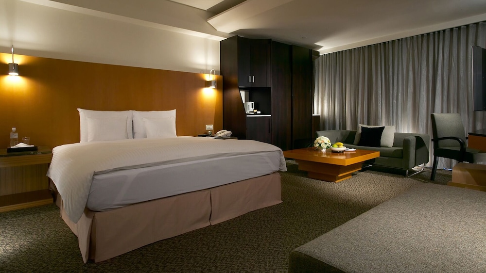 Tempus Hotel Taichung 10/62
