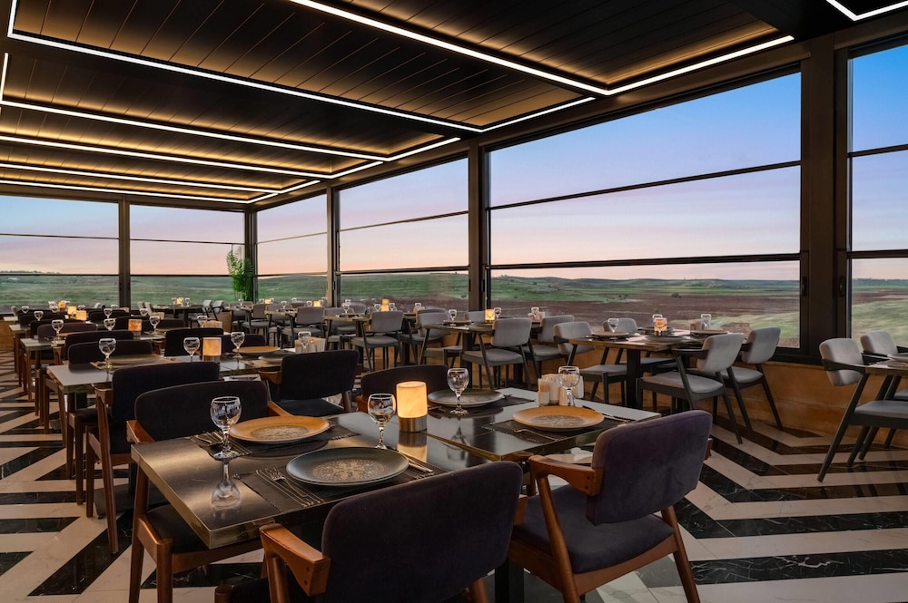 Ramada Encore by Wyndham Midyat 48/64