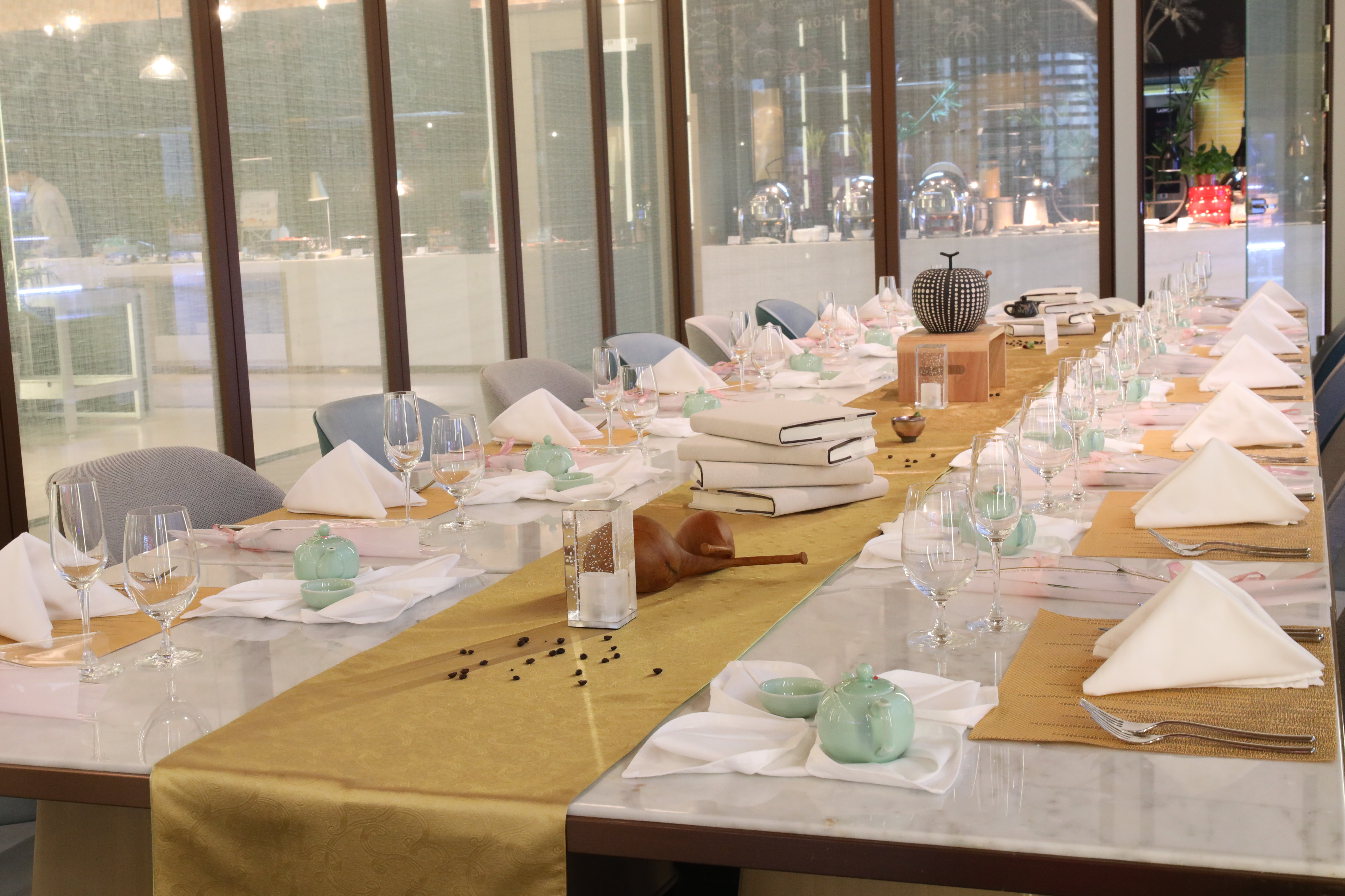 Holiday Inn Fuyang 53/75
