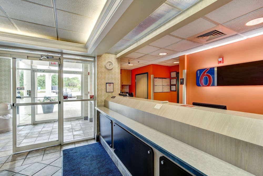 Motel6 Medina, OH - Cleveland 15/37