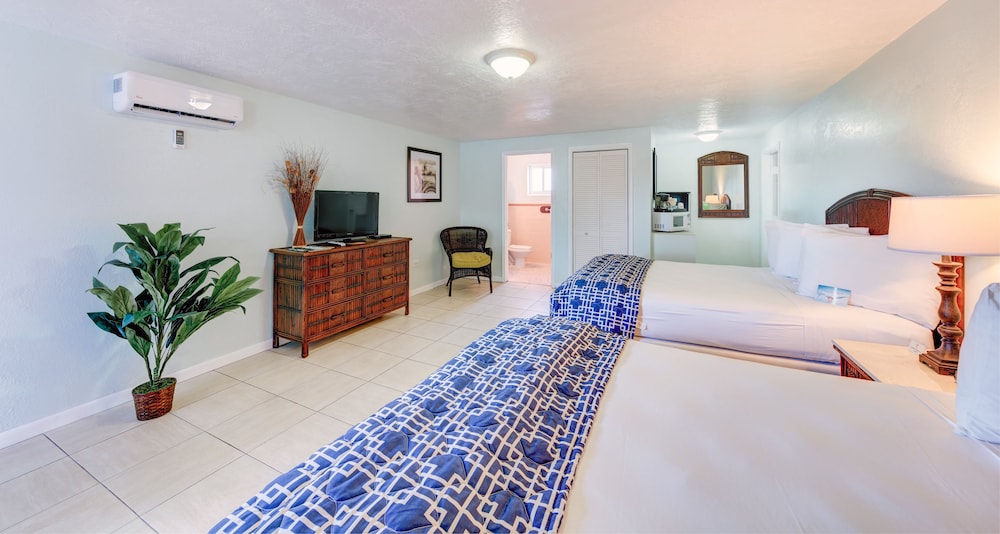 Creekside Inn Islamorada 18/45