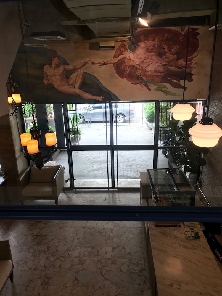 Bangkok Voyage Boutique 27/47