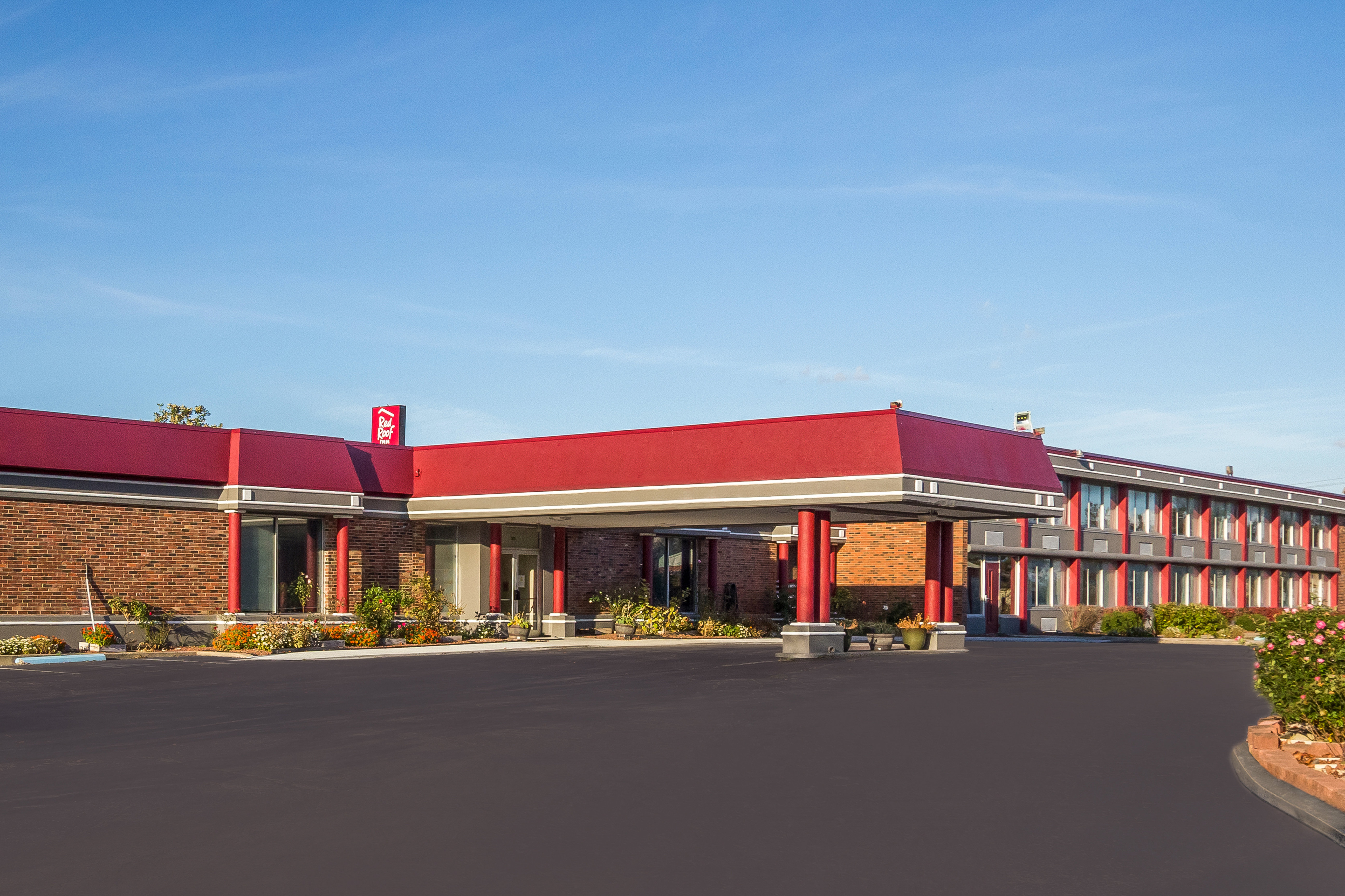 Red Roof Inn Lexington Winchester 3/31