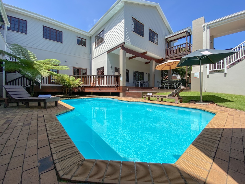 Loerie Guest Lodge 23/25