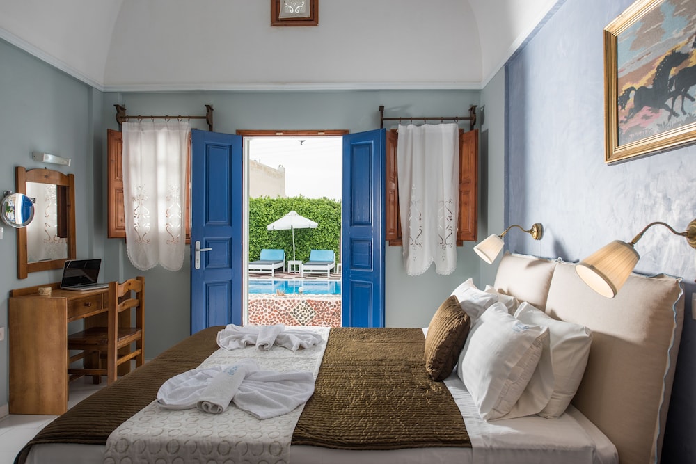 Anezina Villas 11/50