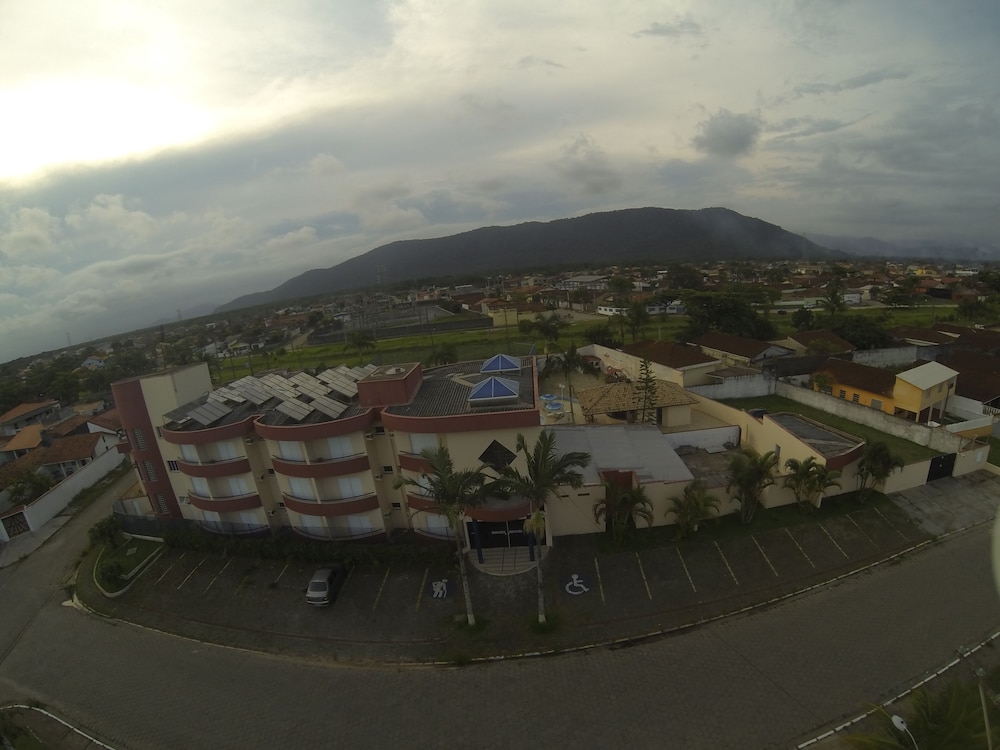 HOTEL CLUBE AZUL DO MAR 4/50