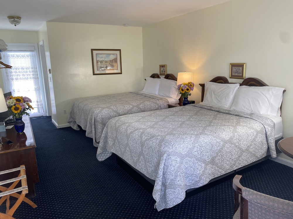 The Taber Inne Suites 19/55