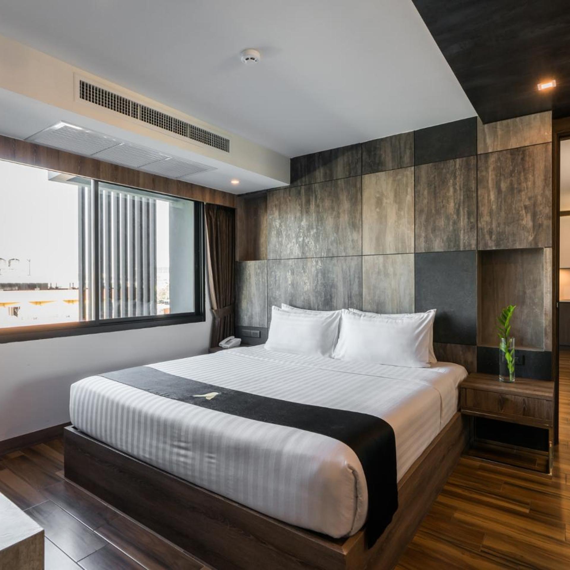 Family Suite, King Bed