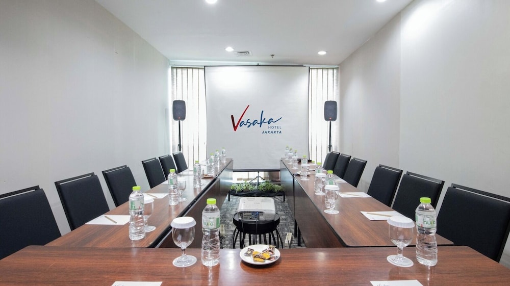 Vasaka Hotel Jakarta Managed by Dafam 40/50