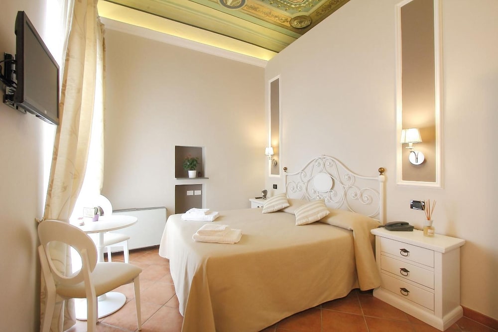 Hotel Ferrucci Firenze 17/50