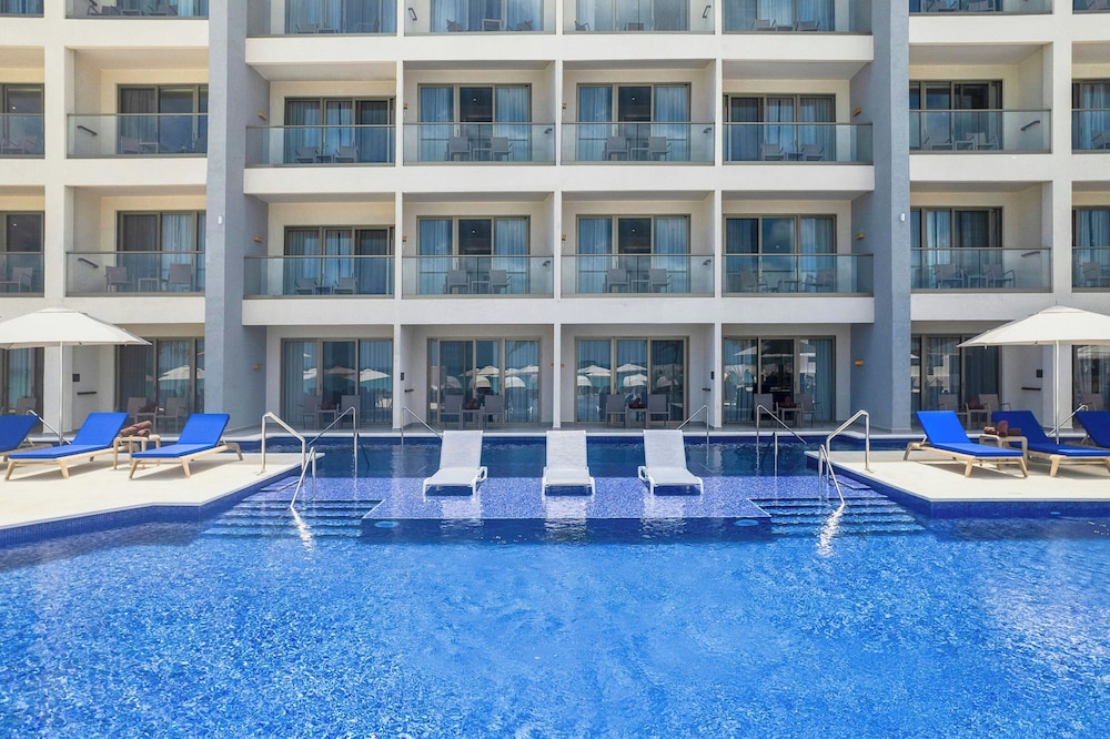 Royalton CHIC Antigua, An Autograph Collection All-Inclusive Resort - Adults Only 4/56