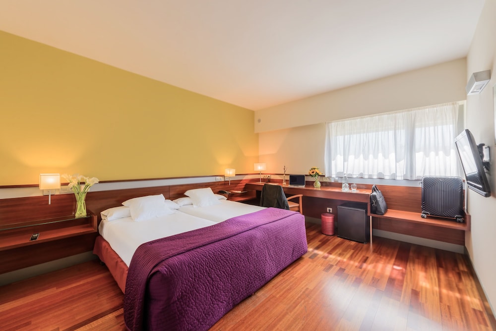Hostal Torrejon 25/63
