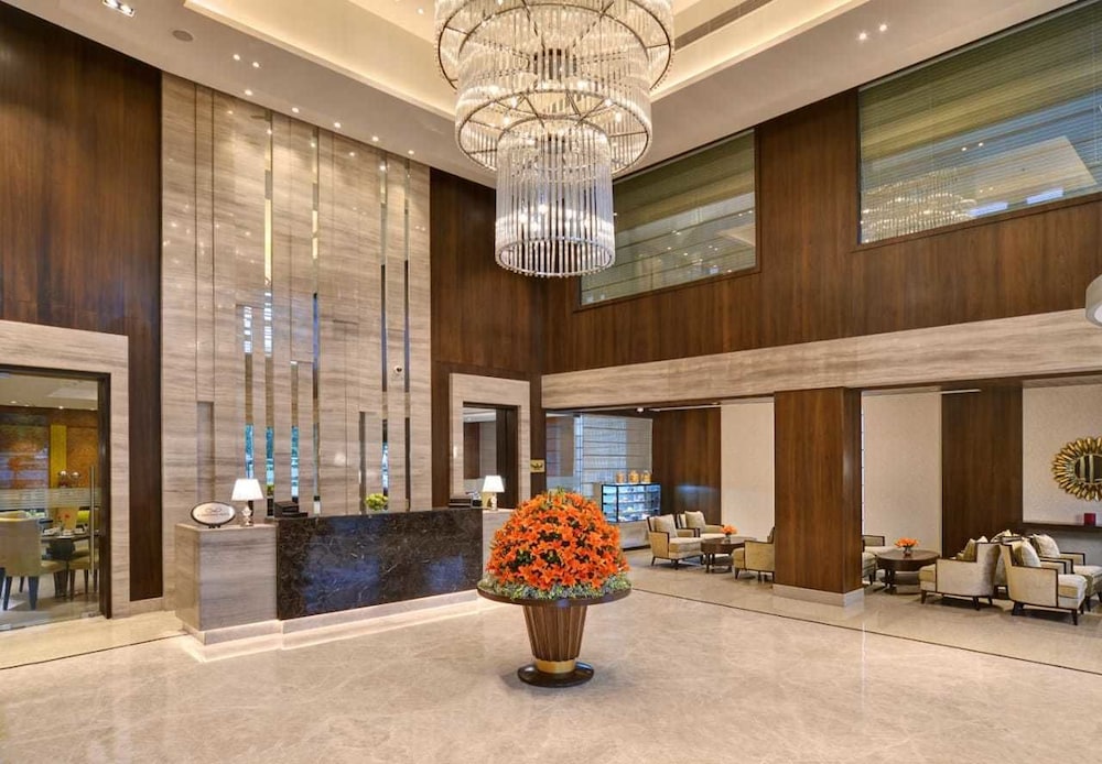 Golden Sarovar Portico 写真3