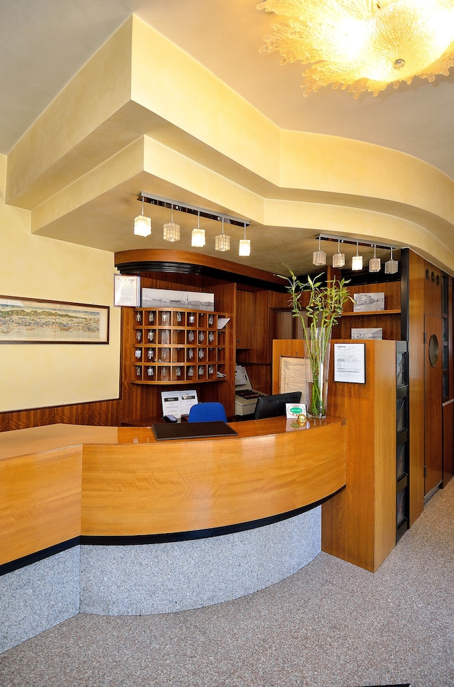 Hotel Nuova Mestre 5/69