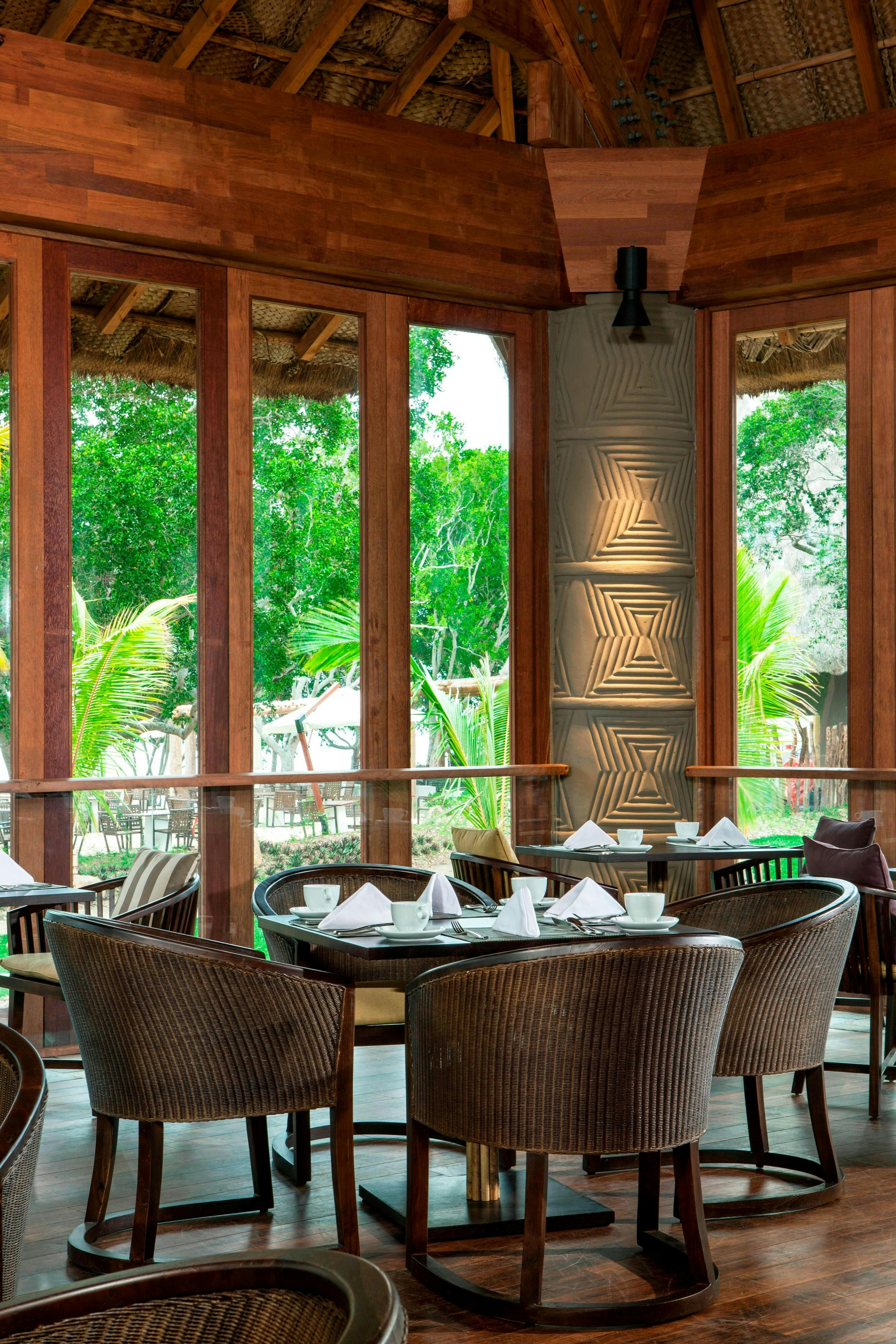 Sheraton New Caledonia Deva Resort & Spa 22/50