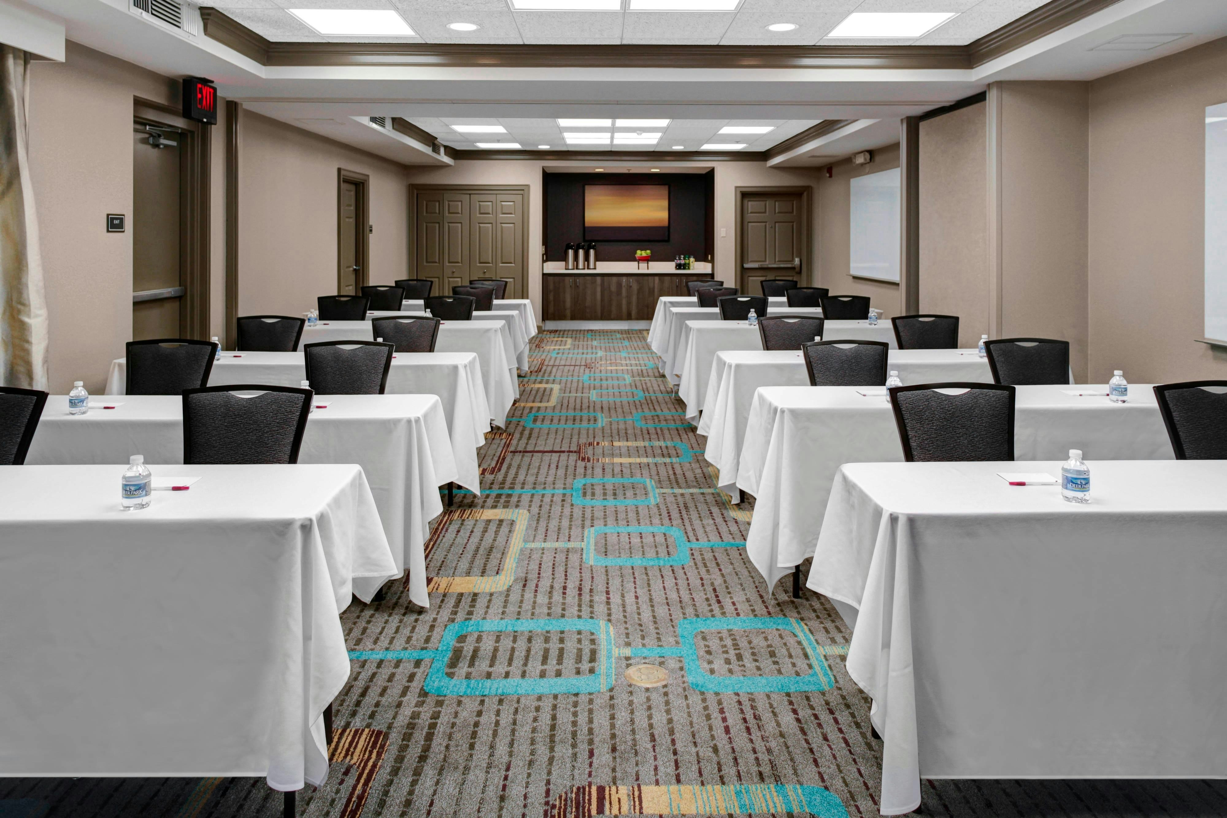 Residence Inn Cleveland Independence 25/33