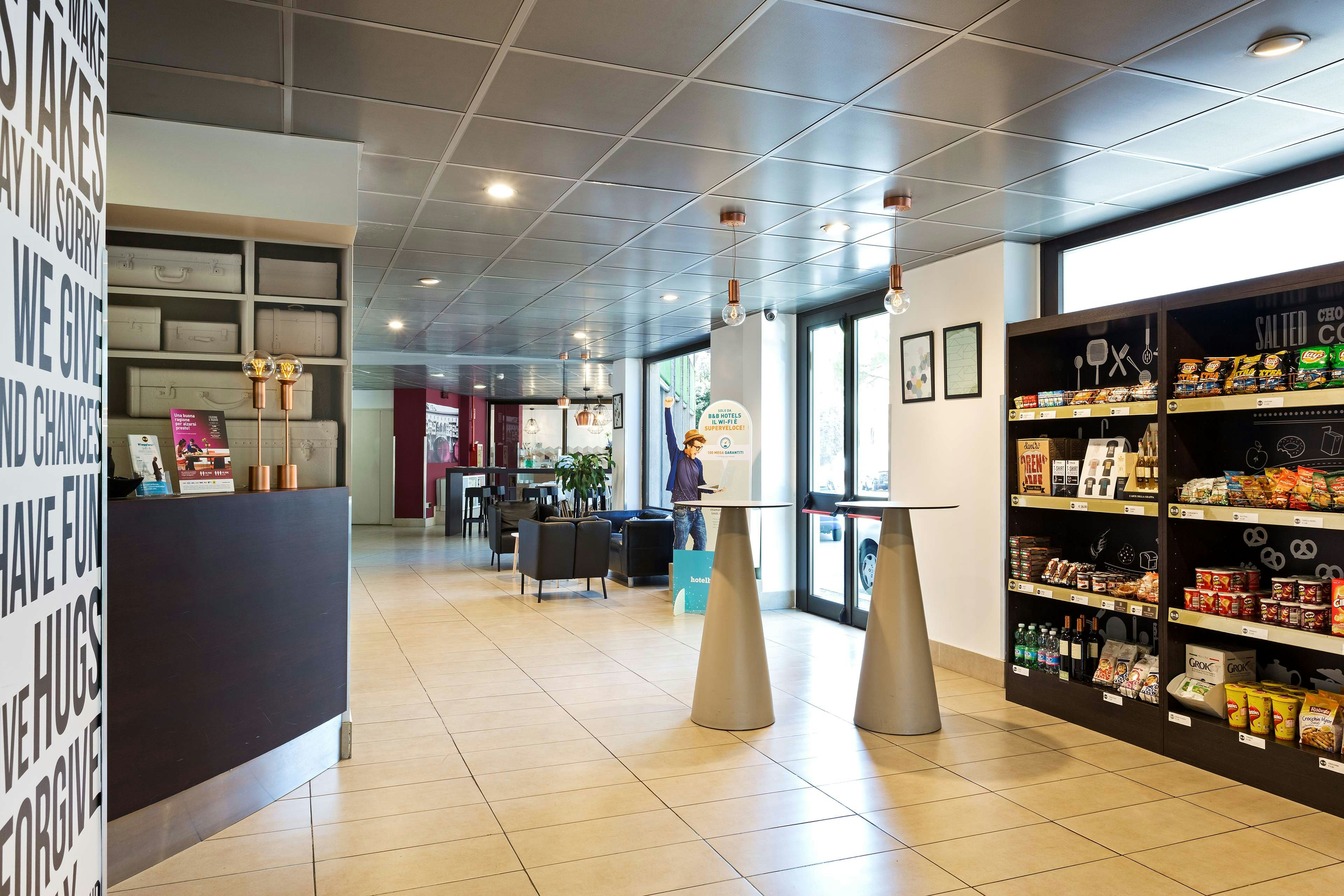 B&B Hotel Firenze Nuovo Palazzo di Giustizia 8/27