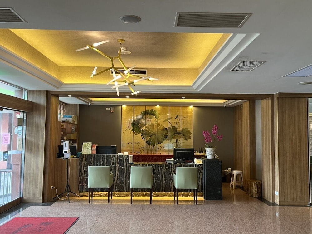 Taitung Bali Suites Hotel 4/40